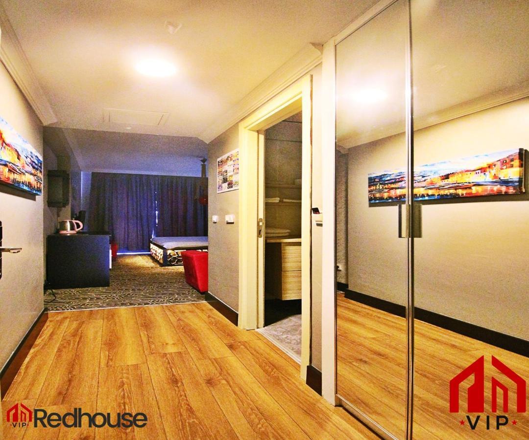 Red House Vip Apartmant Suites Istanboel Buitenkant foto
