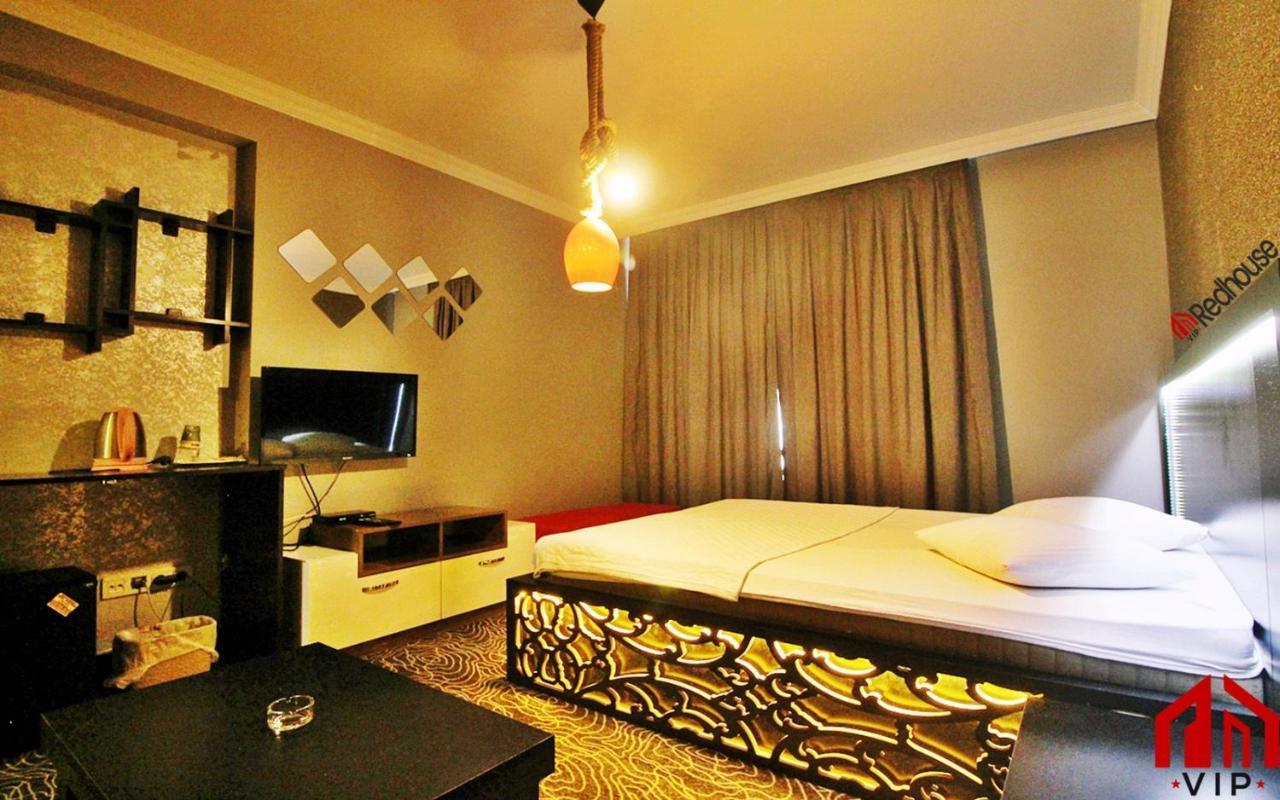 Red House Vip Apartmant Suites Istanboel Buitenkant foto