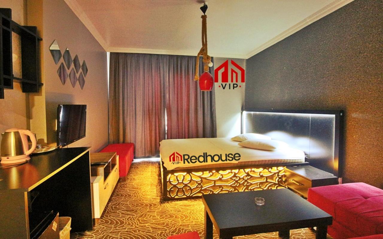 Red House Vip Apartmant Suites Istanboel Buitenkant foto