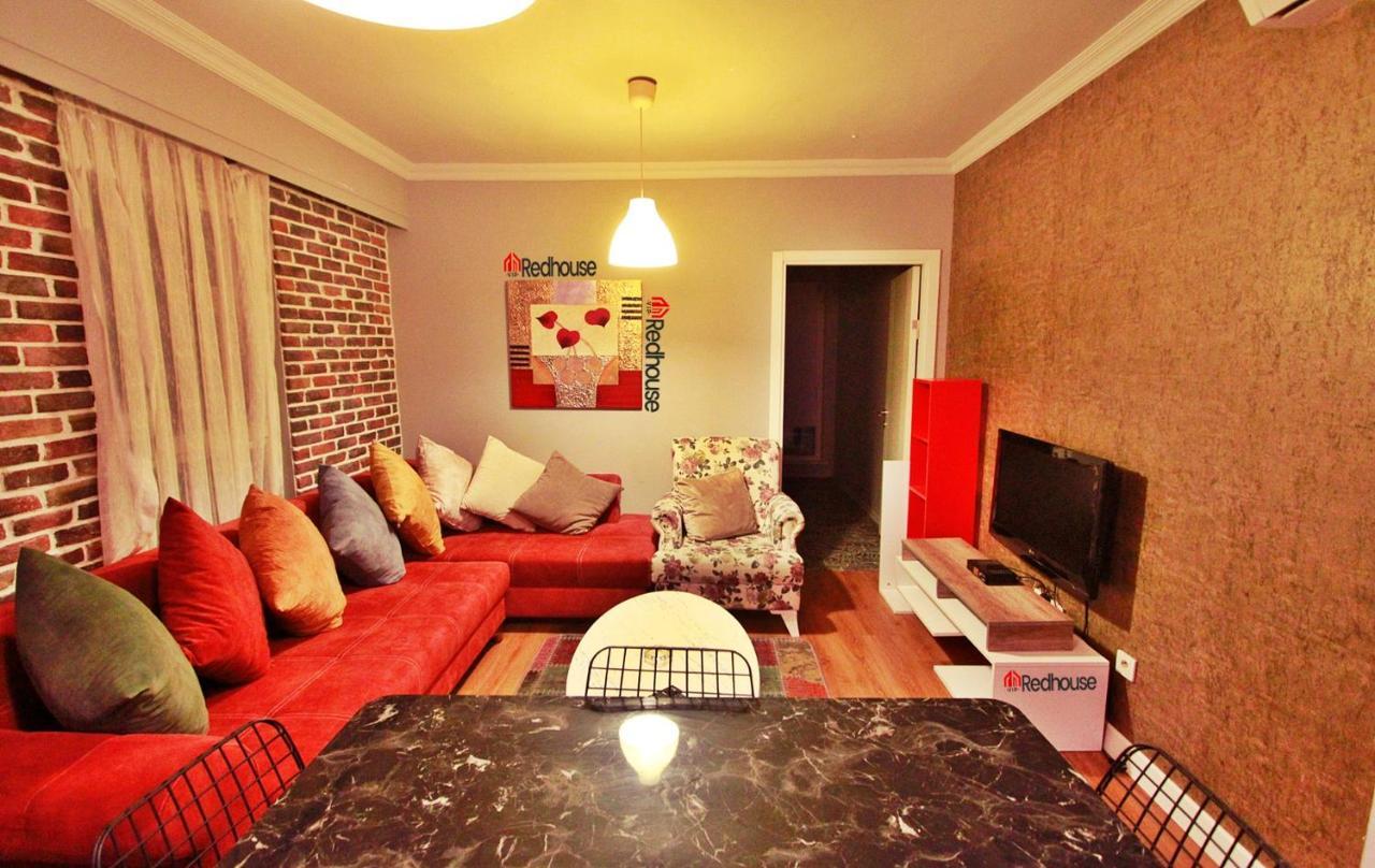 Red House Vip Apartmant Suites Istanboel Buitenkant foto